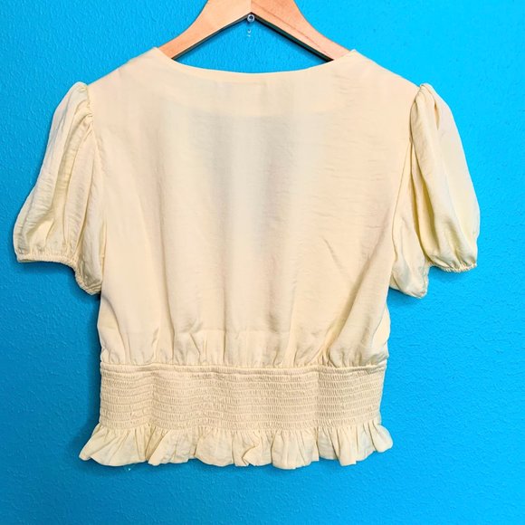 NWT Lulus Bring the Style Light Yellow Puff Sleeve Peplum Crop Top - Picture 4 of 11